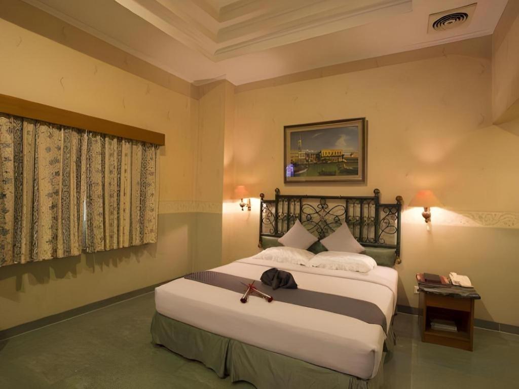 Classic Hotel Jakarta Kültér fotó