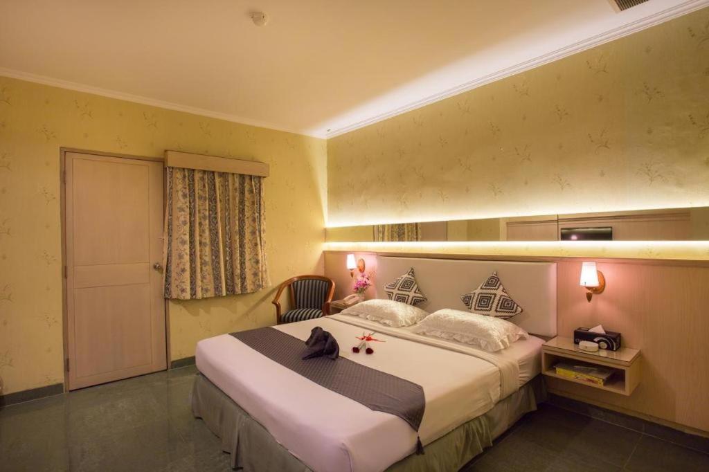 Classic Hotel Jakarta Kültér fotó
